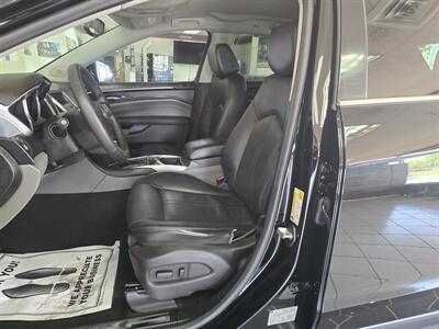 2010 Cadillac SRX Base 4DR SUV   - Photo 9 - Hamilton, OH 45015