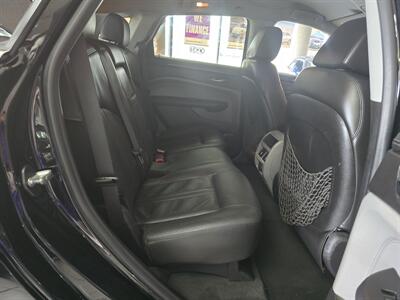 2010 Cadillac SRX Base 4DR SUV   - Photo 16 - Hamilton, OH 45015