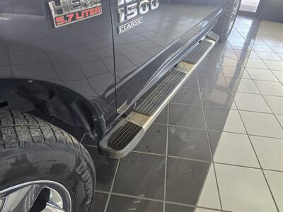 2019 RAM 1500 Classic Express-CREW CAB-4X4-HEMI   - Photo 34 - Hamilton, OH 45015