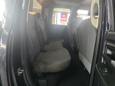 2019 RAM 1500 Classic Express-CREW CAB-4X4-HEMI   - Photo 16 - Hamilton, OH 45015