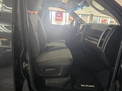 2019 RAM 1500 Classic Express-CREW CAB-4X4-HEMI   - Photo 14 - Hamilton, OH 45015