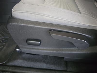 2022 Chevrolet Colorado Work Truck CREW CAB - Photo 18 - Hamilton, OH 45015