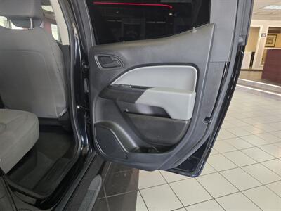 2022 Chevrolet Colorado Work Truck CREW CAB - Photo 15 - Hamilton, OH 45015