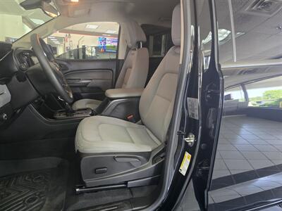 2022 Chevrolet Colorado Work Truck CREW CAB - Photo 9 - Hamilton, OH 45015
