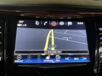 2017 Cadillac Escalade Luxury Collection 4DR SUV AWD   - Photo 14 - Hamilton, OH 45015