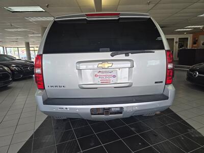 2010 Chevrolet Tahoe LT 4DR SUV 4X4 - Photo 5 - Hamilton, OH 45015