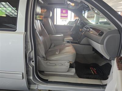 2010 Chevrolet Tahoe LT 4DR SUV 4X4 - Photo 19 - Hamilton, OH 45015