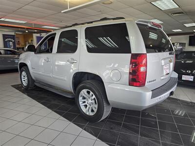 2010 Chevrolet Tahoe LT 4DR SUV 4X4 - Photo 6 - Hamilton, OH 45015
