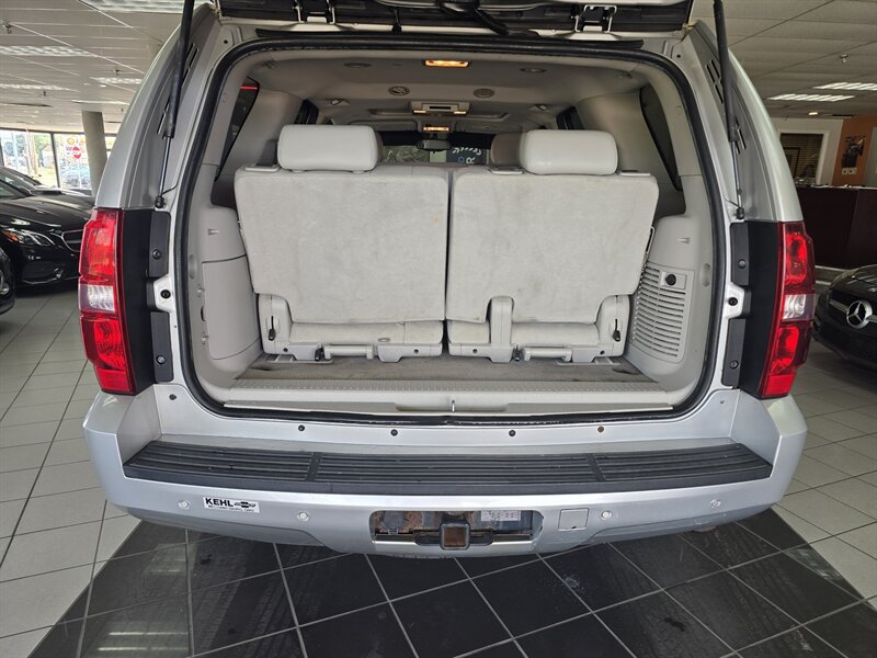 2010 Chevrolet Tahoe LT 4DR SUV 4X4 - Photo 26 - Hamilton, OH 45015