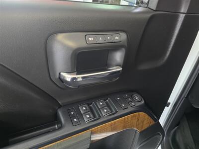2014 GMC Sierra 1500 SLT 4dr Quad Cab 4X4   - Photo 17 - Hamilton, OH 45015