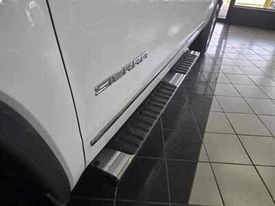 2014 GMC Sierra 1500 SLT 4dr Quad Cab 4X4   - Photo 29 - Hamilton, OH 45015