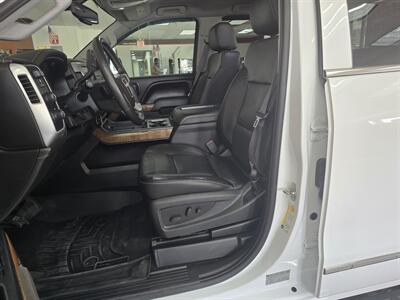 2014 GMC Sierra 1500 SLT 4dr Quad Cab 4X4   - Photo 9 - Hamilton, OH 45015
