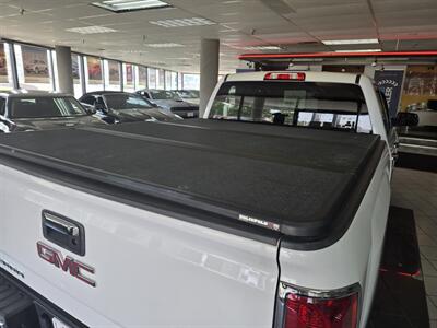 2014 GMC Sierra 1500 SLT 4dr Quad Cab 4X4   - Photo 33 - Hamilton, OH 45015