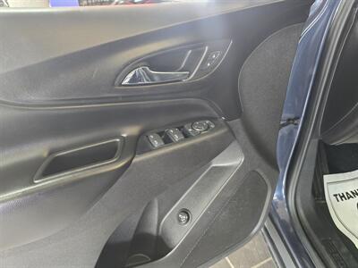 2019 Chevrolet Equinox LT 4DR SUV AWD/2LT   - Photo 17 - Hamilton, OH 45015