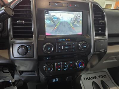 2018 Ford F-150 XLT SUPER CREW 4X4   - Photo 23 - Hamilton, OH 45015