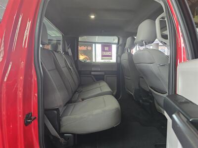 2018 Ford F-150 XLT SUPER CREW 4X4   - Photo 16 - Hamilton, OH 45015