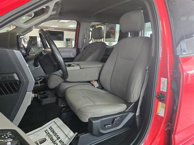 2018 Ford F-150 XLT SUPER CREW 4X4   - Photo 9 - Hamilton, OH 45015