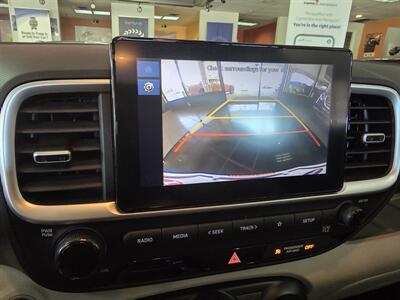 2025 Hyundai VENUE SEL 4DR CROSSOVER - Photo 23 - Hamilton, OH 45015