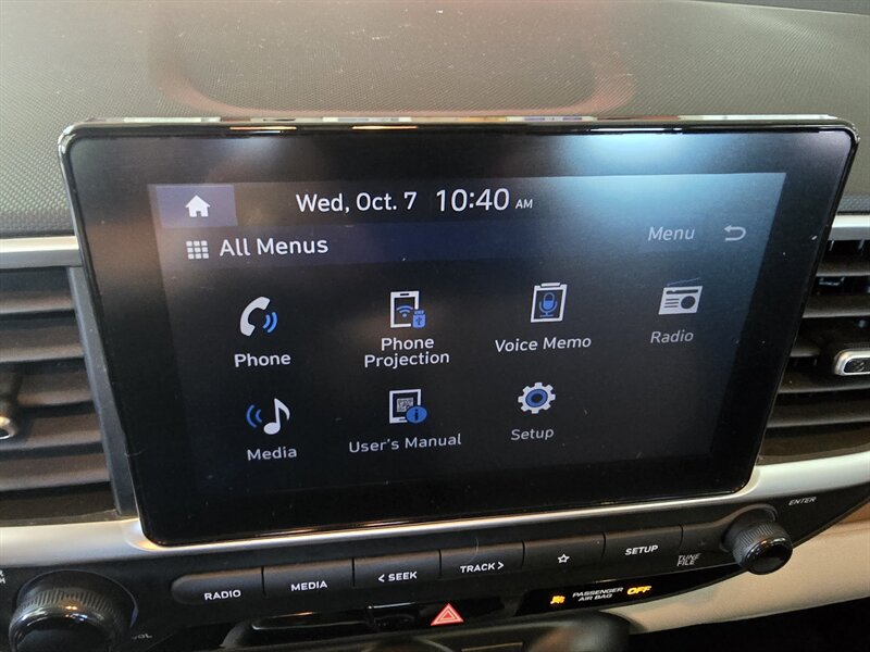 2025 Hyundai VENUE SEL 4DR CROSSOVER - Photo 27 - Hamilton, OH 45015