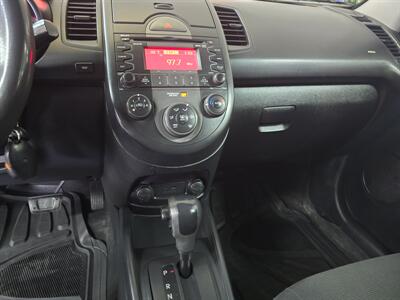 2010 Kia Soul + 4DR CROSSOVER   - Photo 22 - Hamilton, OH 45015