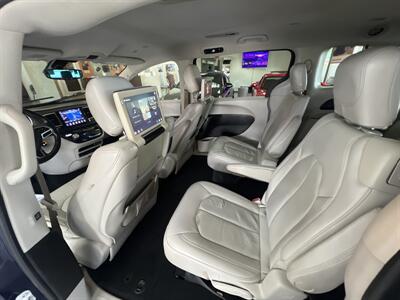 2018 Chrysler Pacifica Touring L Plus 4DR MINI-VAN   - Photo 23 - Hamilton, OH 45015