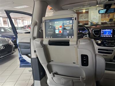 2018 Chrysler Pacifica Touring L Plus 4DR MINI-VAN   - Photo 29 - Hamilton, OH 45015