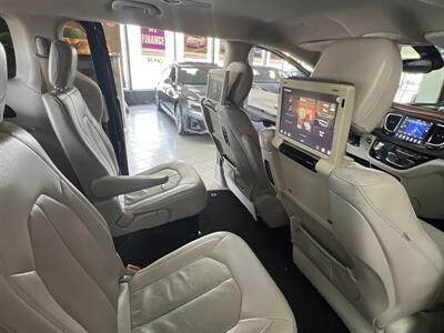 2018 Chrysler Pacifica Touring L Plus 4DR MINI-VAN   - Photo 27 - Hamilton, OH 45015