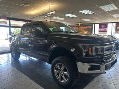 2018 Ford F-150 XLT SUPER CREW 4X4   - Photo 4 - Hamilton, OH 45015