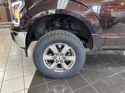 2018 Ford F-150 XLT SUPER CREW 4X4   - Photo 40 - Hamilton, OH 45015