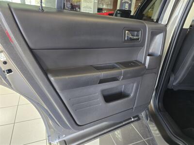 2014 Ford Flex SE   - Photo 10 - Hamilton, OH 45015