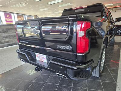 2021 Chevrolet Silverado 1500 High Country CREW CAB 4X4/V8   - Photo 6 - Hamilton, OH 45015