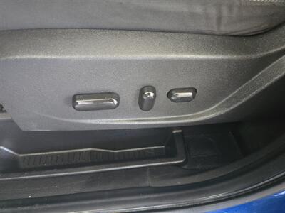 2017 Ford Escape SE 4DR SUV   - Photo 20 - Hamilton, OH 45015