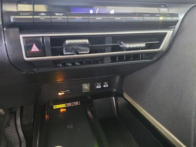 2025 Toyota Camry LE 4DR SEDAN   - Photo 17 - Hamilton, OH 45015