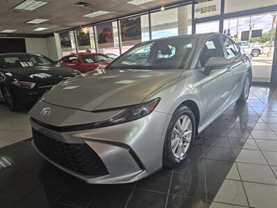 2025 Toyota Camry LE 4DR SEDAN   - Photo 1 - Hamilton, OH 45015