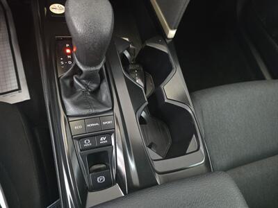2025 Toyota Camry LE 4DR SEDAN   - Photo 18 - Hamilton, OH 45015