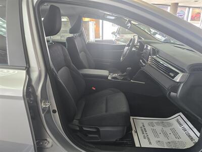 2025 Toyota Camry LE 4DR SEDAN   - Photo 13 - Hamilton, OH 45015