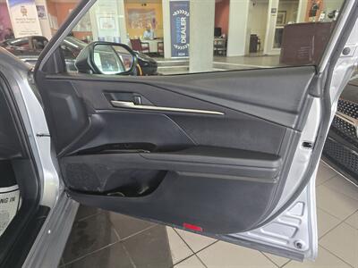 2025 Toyota Camry LE 4DR SEDAN   - Photo 11 - Hamilton, OH 45015