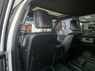 2017 Ford Expedition XLT - Photo 11 - Hamilton, OH 45015