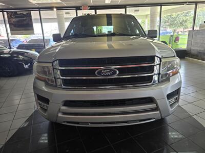 2017 Ford Expedition XLT - Photo 2 - Hamilton, OH 45015