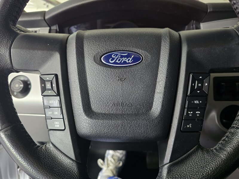 2017 Ford Expedition XLT - Photo 31 - Hamilton, OH 45015