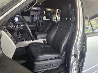 2017 Ford Expedition XLT - Photo 9 - Hamilton, OH 45015