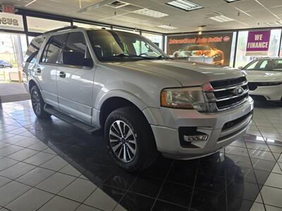 2017 Ford Expedition XLT - Photo 3 - Hamilton, OH 45015