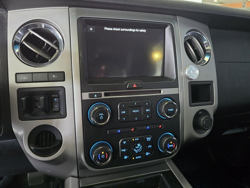 2017 Ford Expedition XLT - Photo 28 - Hamilton, OH 45015