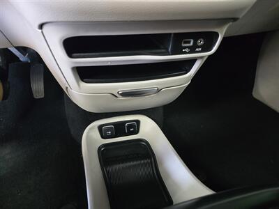 2018 Chrysler Pacifica Touring Plus   - Photo 23 - Hamilton, OH 45015
