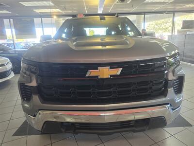 2025 Chevrolet Silverado 1500 LT 4DR CREW CAB 4X4   - Photo 2 - Hamilton, OH 45015