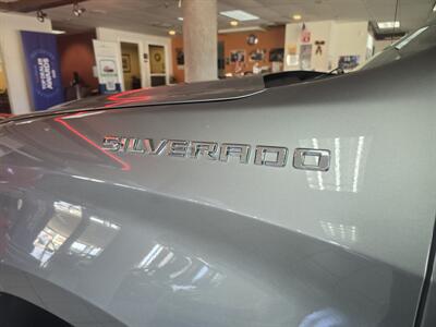2025 Chevrolet Silverado 1500 LT 4DR CREW CAB 4X4   - Photo 28 - Hamilton, OH 45015