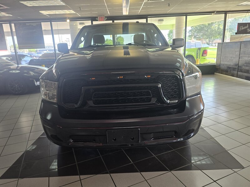 2015 RAM 1500 Tradesman 2DR REGULAR CAB/HEMI - Photo 2 - Hamilton, OH 45015