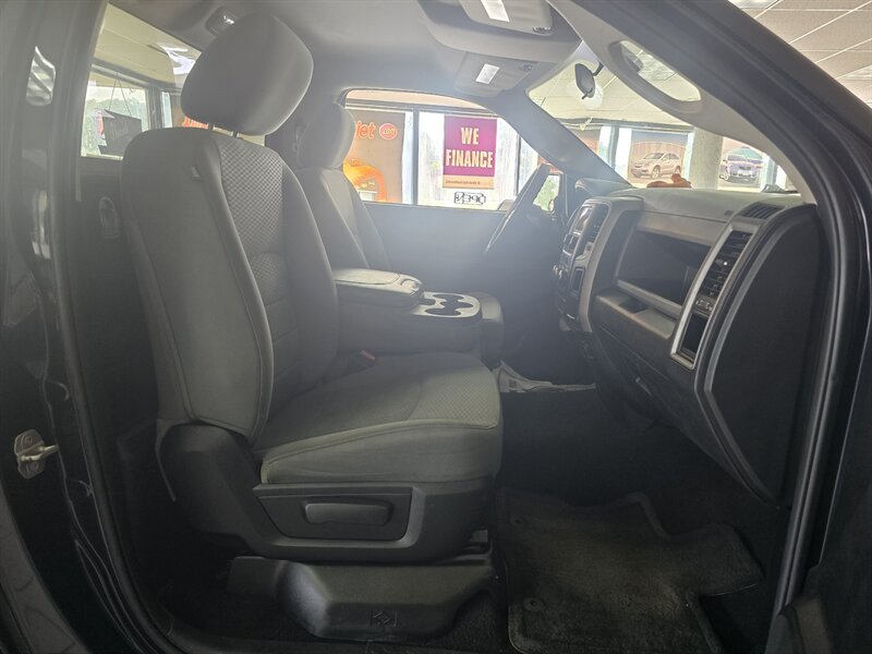 2015 RAM 1500 Tradesman 2DR REGULAR CAB/HEMI - Photo 12 - Hamilton, OH 45015