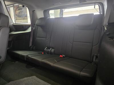2015 Chevrolet Tahoe LTZ 4DR SUV 4X4/V8   - Photo 14 - Hamilton, OH 45015