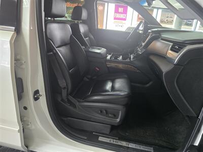 2015 Chevrolet Tahoe LTZ 4DR SUV 4X4/V8   - Photo 17 - Hamilton, OH 45015
